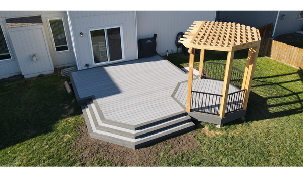 Freestanding Octagonal Pergola - Olathe, KS